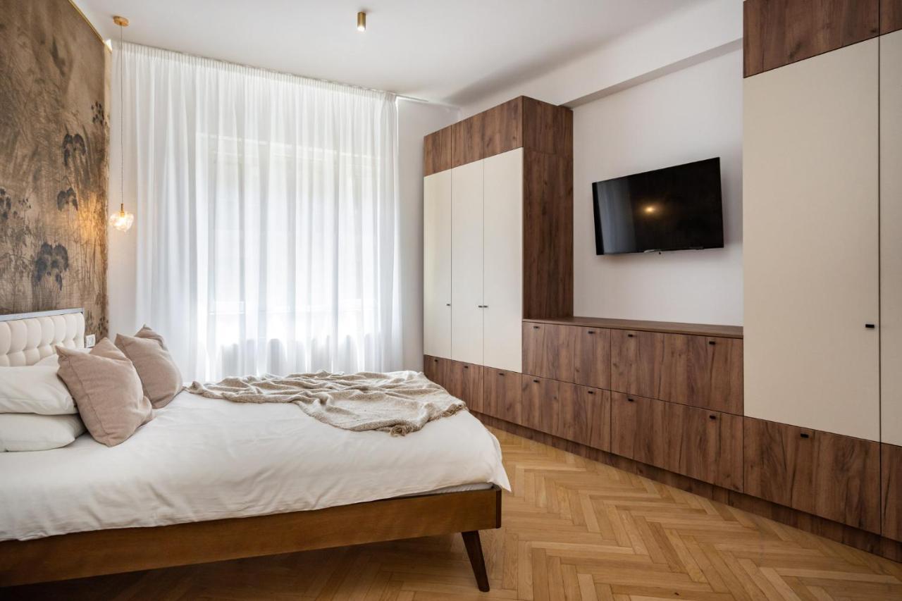 Old Town Bucharest, Luxury 2 Bedrooms Apartment Exterior photo